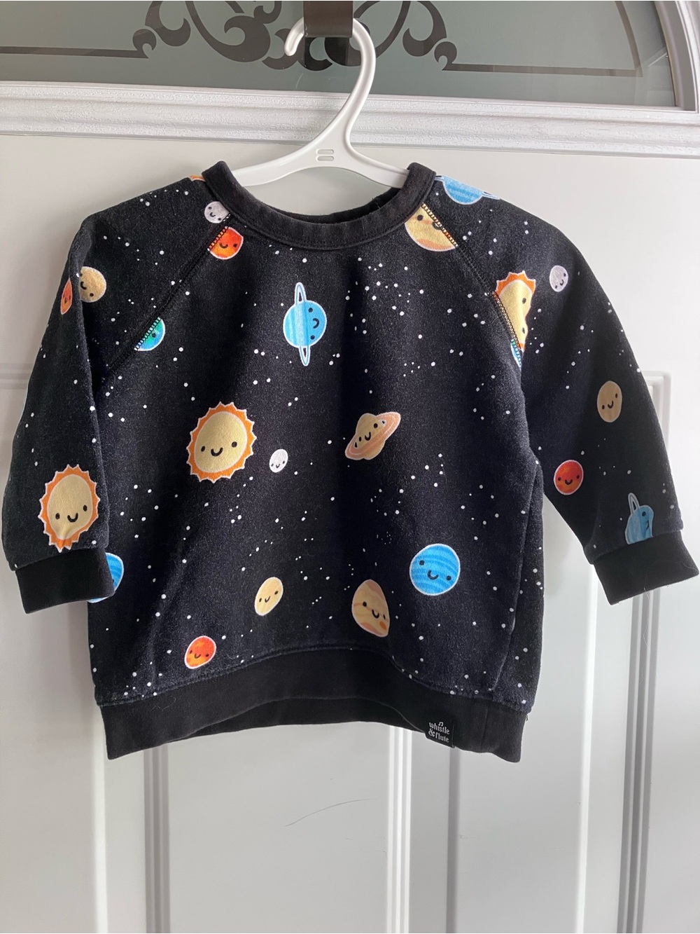 Whistle & Flute black space planet sweater 3T 4T